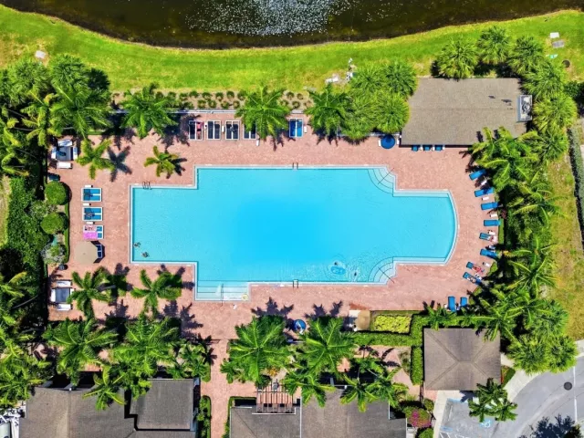 Продажа дома по адресу 750 Millbrae Court 1 - фото 9055008