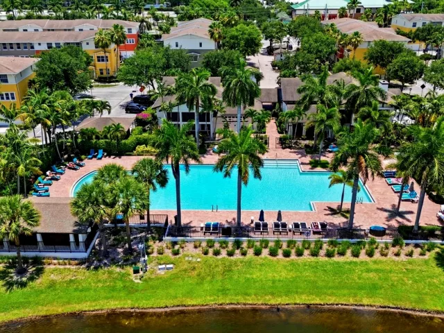 Продажа дома по адресу 750 Millbrae Court 1 - фото 9055010