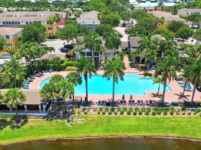 Продажа дома по адресу 750 Millbrae Court 1 - фото 9055012