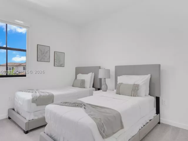 Продажа дома по адресу 12924 SW 229th St - фото 8871404