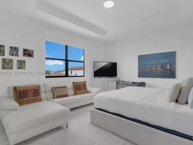 Продажа дома по адресу 12924 SW 229th St - фото 8871398