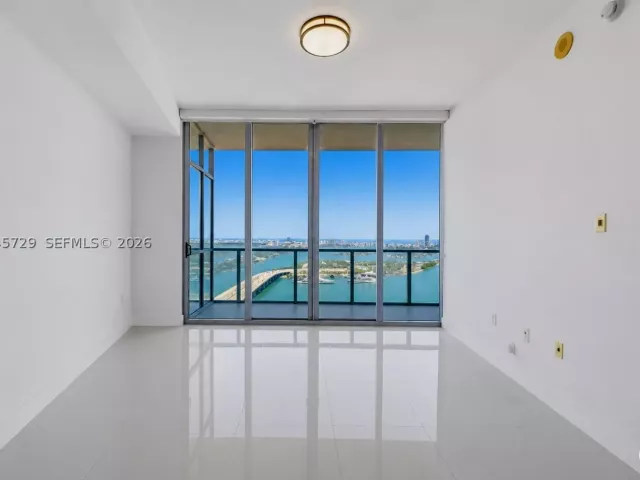 Квартира в аренду номер4402 - фото 8871575