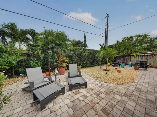 Продажа дома по адресу 11180 SW 58th Ter - фото 8947527