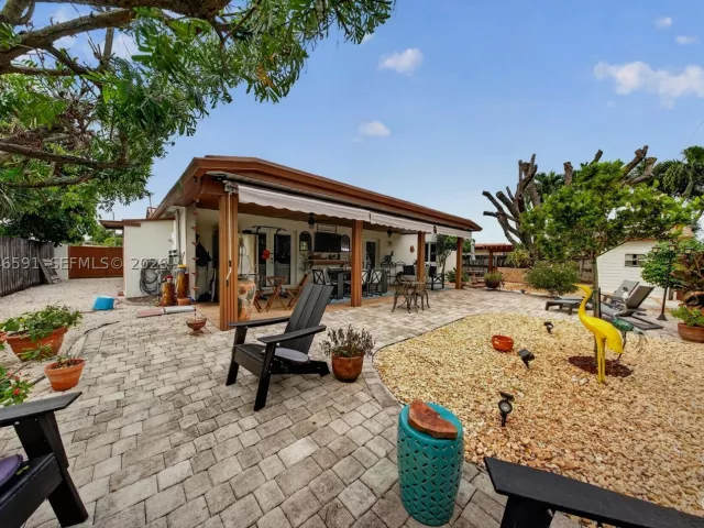 Продажа дома по адресу 11180 SW 58th Ter - фото 8947529