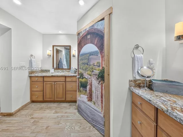 Продажа дома по адресу 11180 SW 58th Ter - фото 8947534