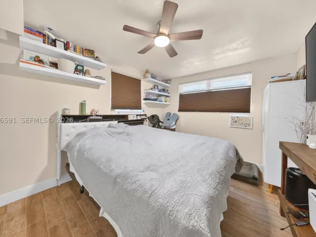 Продажа дома по адресу 11180 SW 58th Ter - фото 8947536