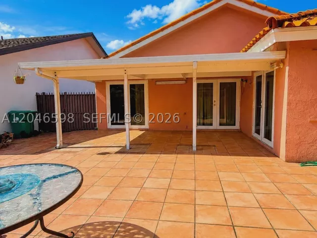 Продажа дома по адресу 14225 SW 55th St - фото 8877065
