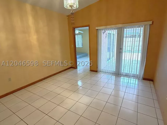 Продажа дома по адресу 14225 SW 55th St - фото 8877067
