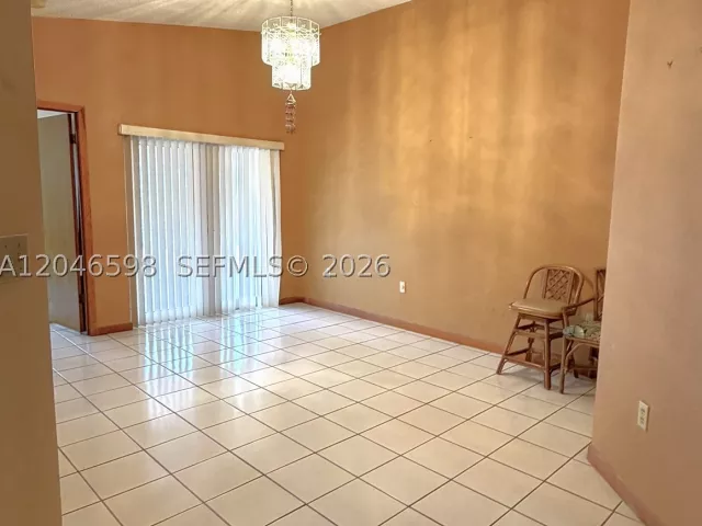 Продажа дома по адресу 14225 SW 55th St - фото 8877058