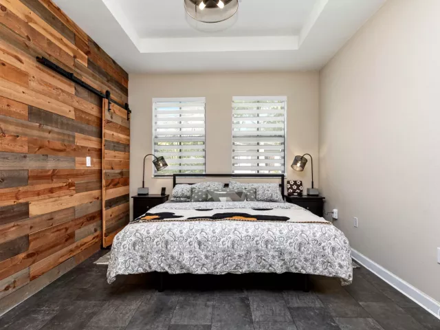 Продажа дома по адресу 2820 SW 17th Avenue - фото 8896214