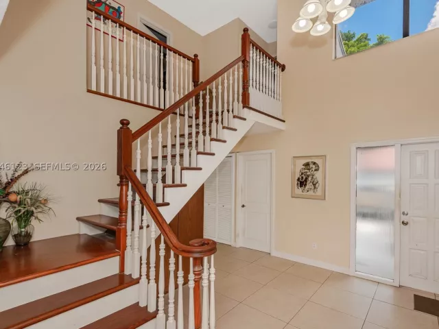 Продажа дома по адресу 8890 SW 133rd Pl A - фото 8877706