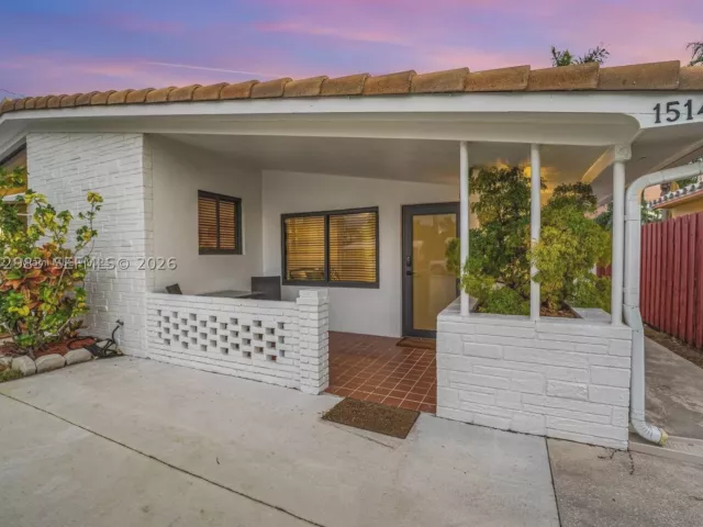Продажа дома по адресу 1514 Liberty St - фото 8871823