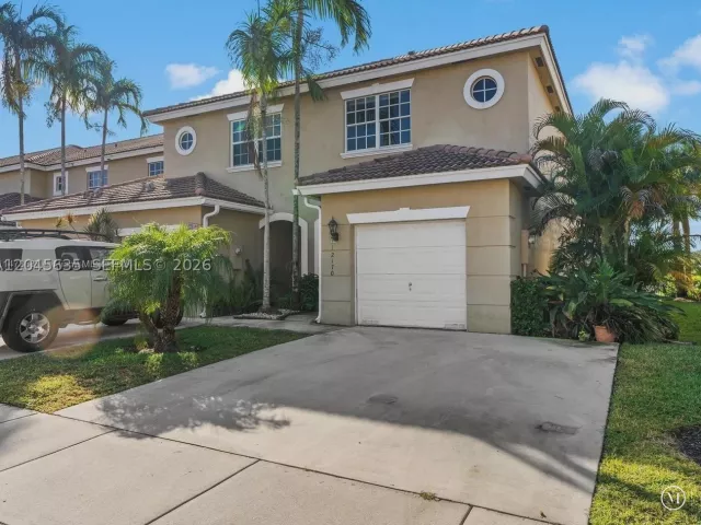 Продажа дома по адресу 12170 SW 5th Ct - фото 8876415