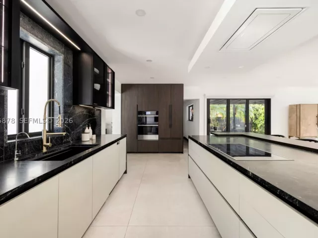 Продажа дома по адресу 8960 SW 118th St - фото 8947431