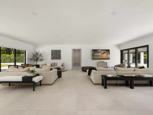 Продажа дома по адресу 8960 SW 118th St - фото 8947427
