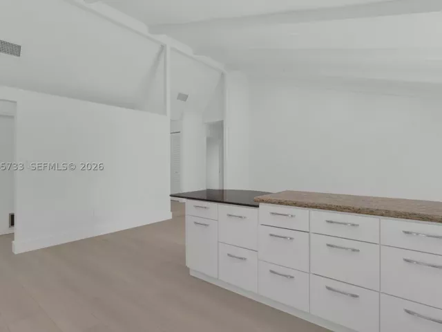 Продажа дома по адресу  - фото 8872793