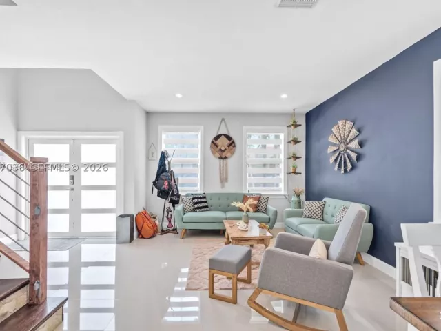 Продажа дома по адресу 15877 SW 61st Way - фото 8893125