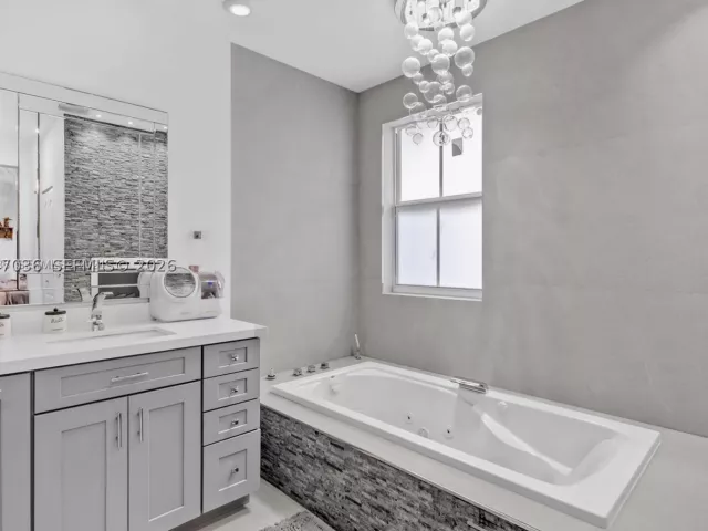 Продажа дома по адресу 15877 SW 61st Way - фото 8893135