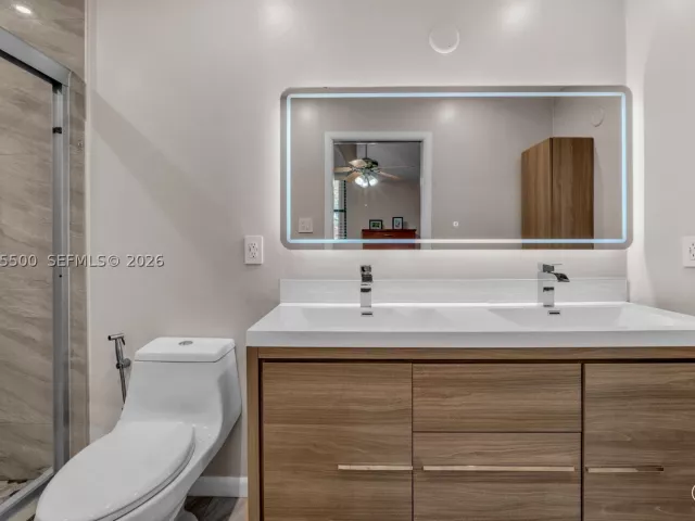Продажа дома по адресу 10060 SW 137th Ct - фото 9073287