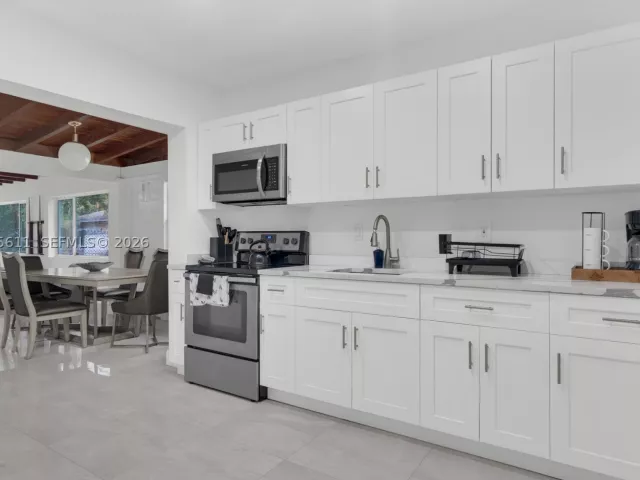 Продажа дома по адресу 2827 Adams St - фото 8888945