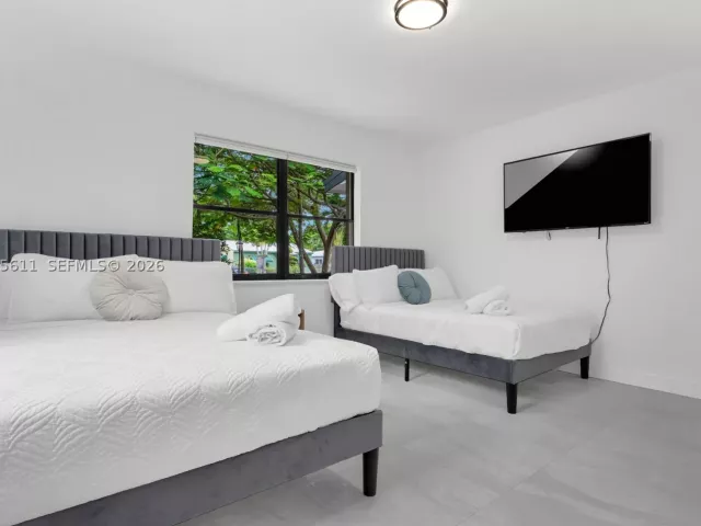 Продажа дома по адресу 2827 Adams St - фото 8888939