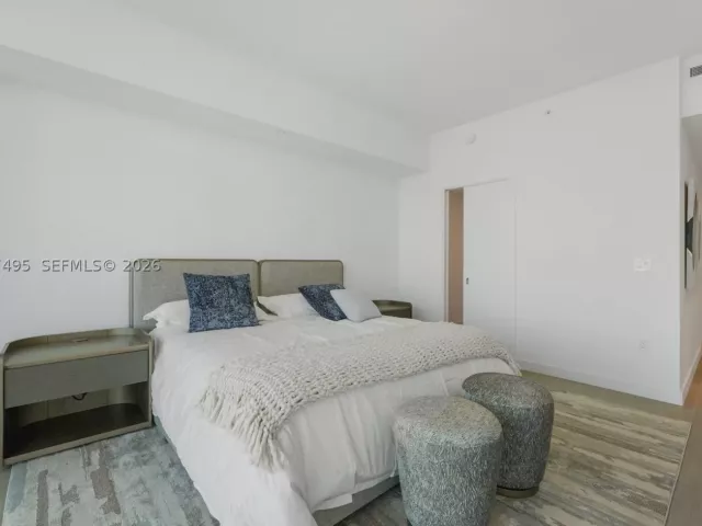 Квартира в аренду номер1506 - фото 8873015