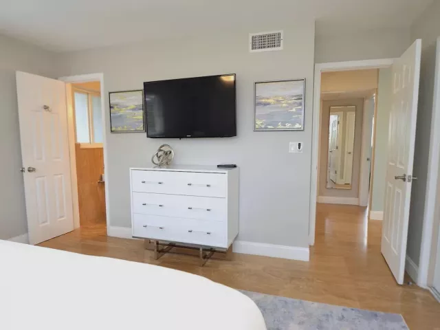 Продажа дома по адресу 2060 Coco Palm Place - фото 9353443