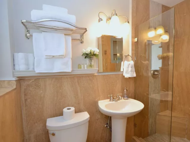 Продажа дома по адресу 2060 Coco Palm Place - фото 9353445