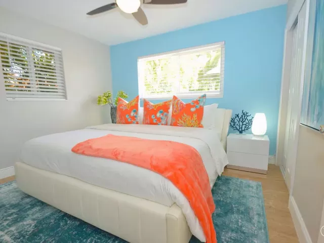 Продажа дома по адресу 2060 Coco Palm Place - фото 9353446