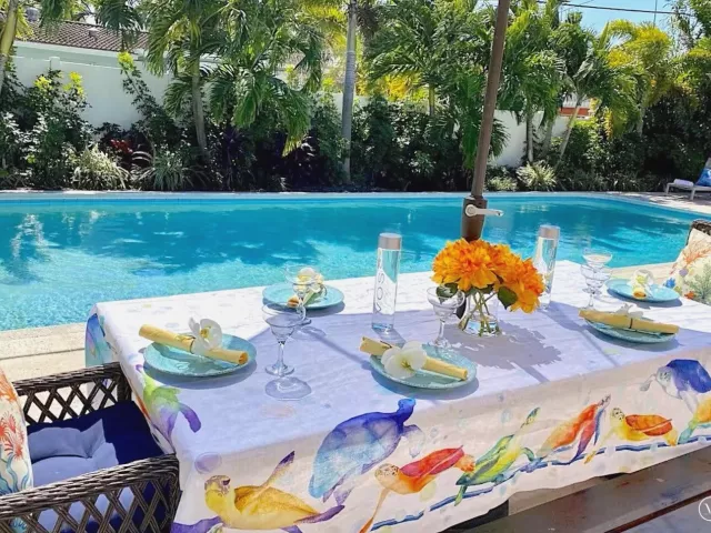 Продажа дома по адресу 2060 Coco Palm Place - фото 9353459