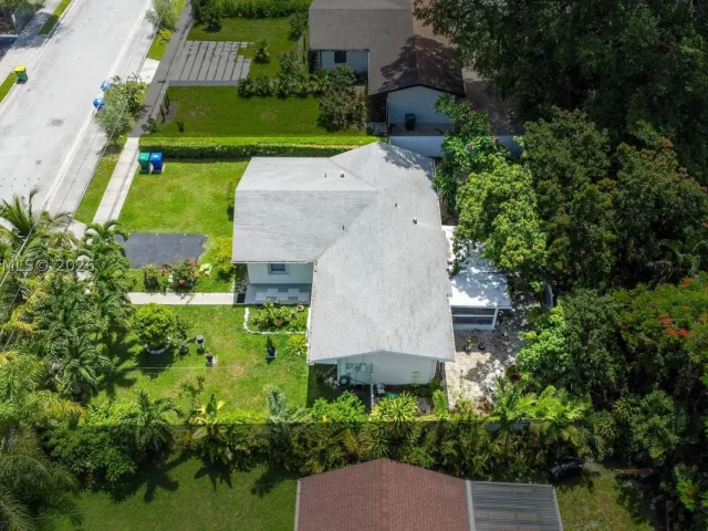 Продажа дома по адресу 3750 Percival Ave - фото 8889420