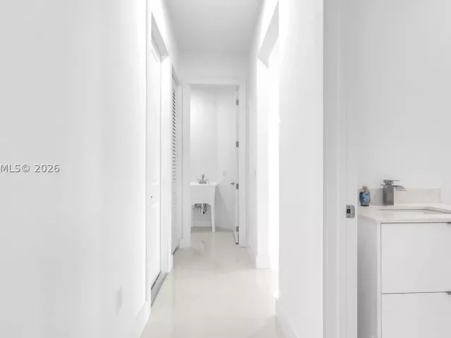 Продажа дома по адресу 23120 SW 154 CT - фото 8918132
