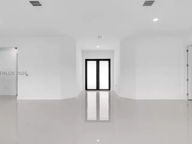 Продажа дома по адресу 23120 SW 154 CT - фото 8918134