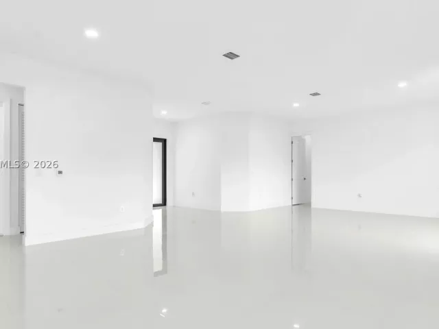 Продажа дома по адресу 23120 SW 154 CT - фото 8918130