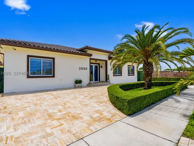 Продажа дома по адресу 3000 SW 103rd Ave - фото 8873548