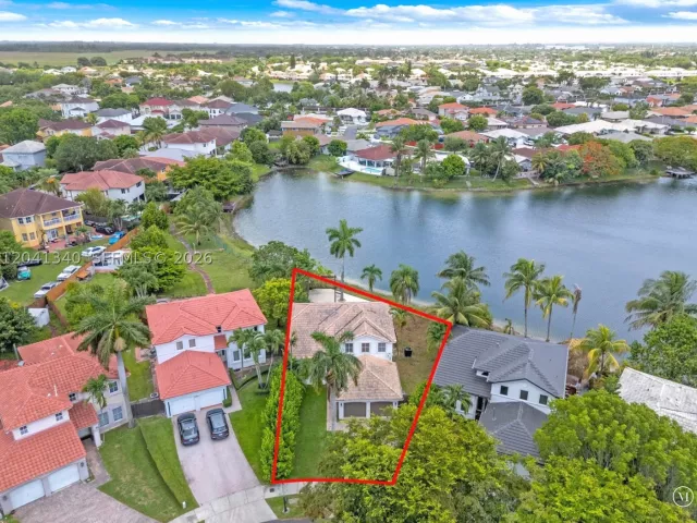Продажа дома по адресу 16335 SW 81 St - фото 8873788