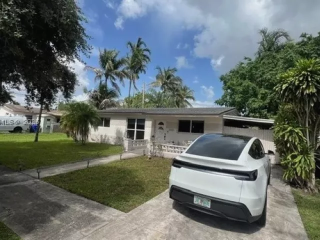 Продажа дома по адресу 3000 N 72nd Way - фото 8873809