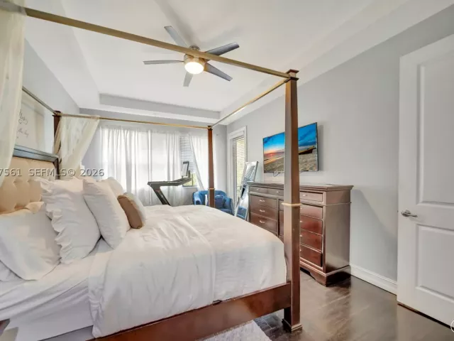 Продажа дома по адресу 11355 SW 14th St - фото 8876294