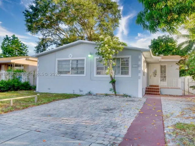 Продажа дома по адресу 1141 NW 75th St - фото 8874037