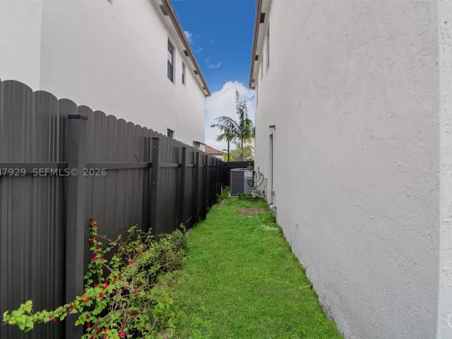 Продажа дома по адресу 12900 SW 229th St - фото 8874246