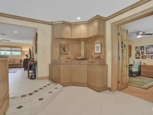 Продажа дома по адресу 11 Tam O'shanter Lane - фото 9267805