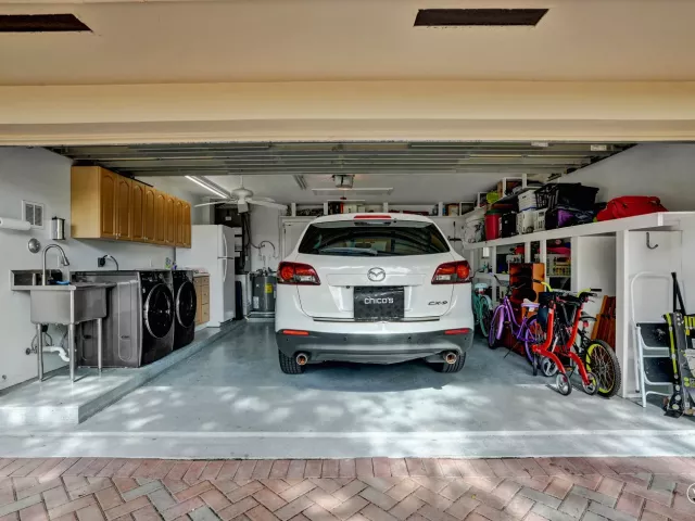 Продажа дома по адресу 11 Tam O'shanter Lane - фото 9267824