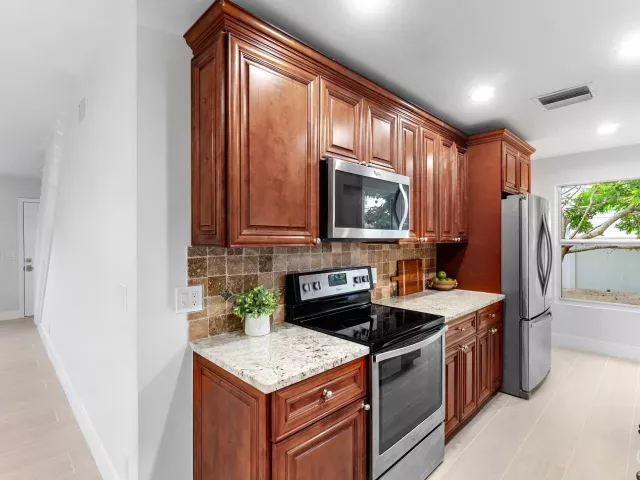 Продажа дома по адресу 5119 Oak Hill Road - фото 8908427