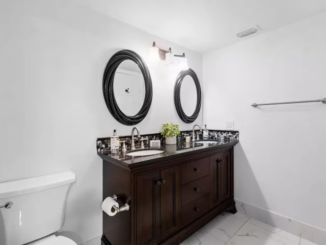 Продажа дома по адресу 5119 Oak Hill Road - фото 8908433