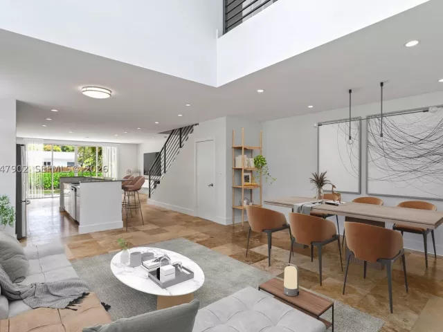 Продажа дома по адресу 7004 NE 5th Ave - фото 8874608