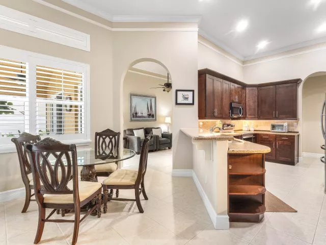 Продажа дома по адресу 1853 Palisades Drive - фото 8942946