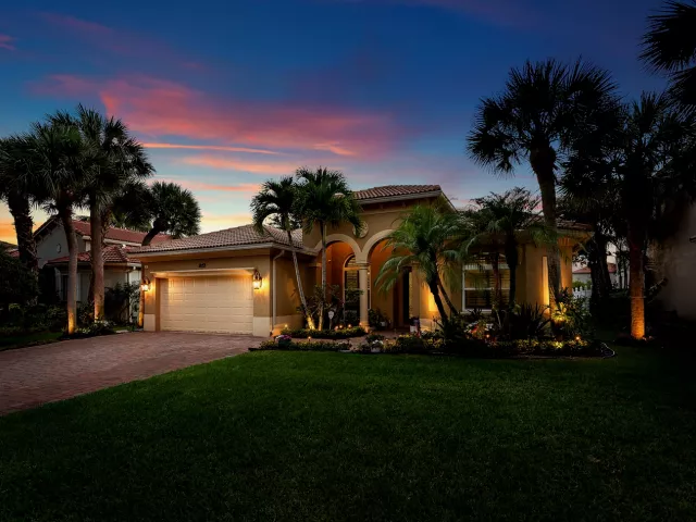 Продажа дома по адресу 1853 Palisades Drive - фото 8942935
