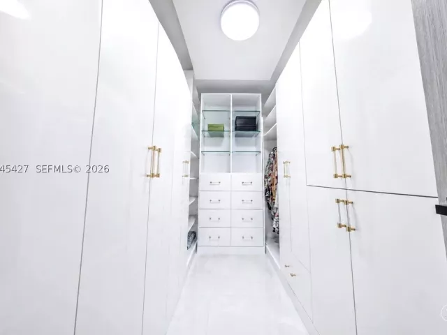 Продажа квартиры #3601 - фото 8875178