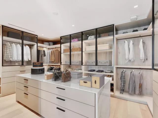 Продажа дома по адресу 2130 S Miami Avenue - фото 8901464