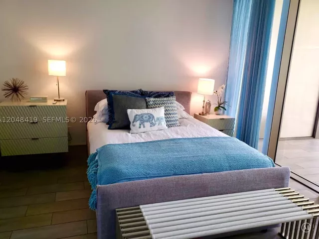 Квартира в аренду номер2504N - фото 8876329